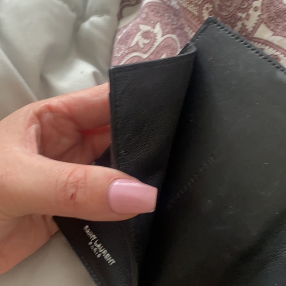 Authentic YSL fold wallet - Picture 7 of 9